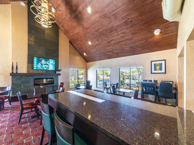 Metro Phx Apartments image