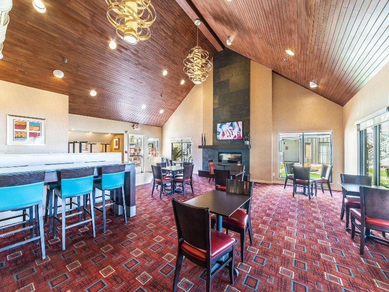 Metro Phx Apartments image