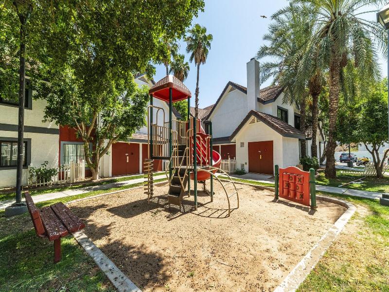 Metro Phx Apartments image
