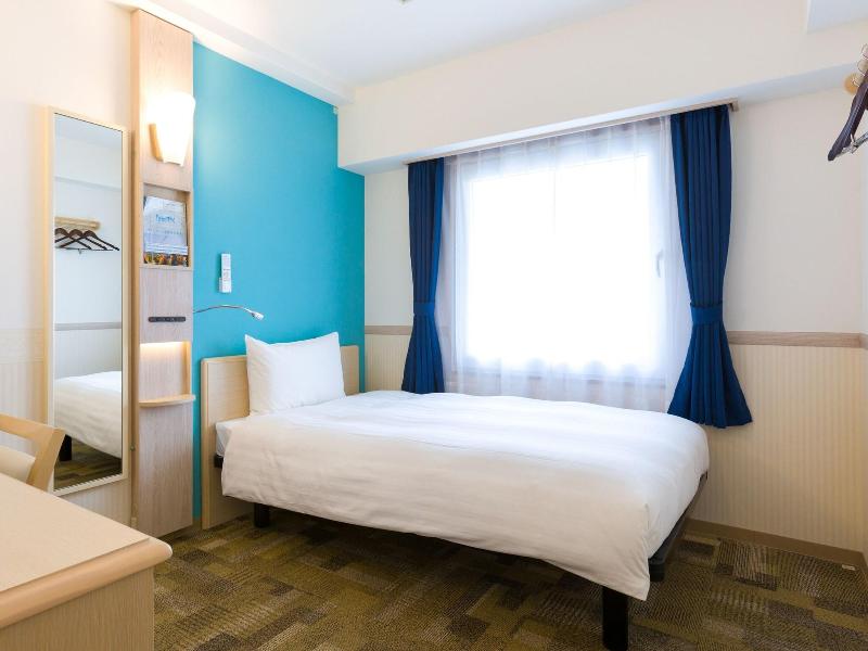 Toyoko Inn Tsubame-sanjo Ekimae image