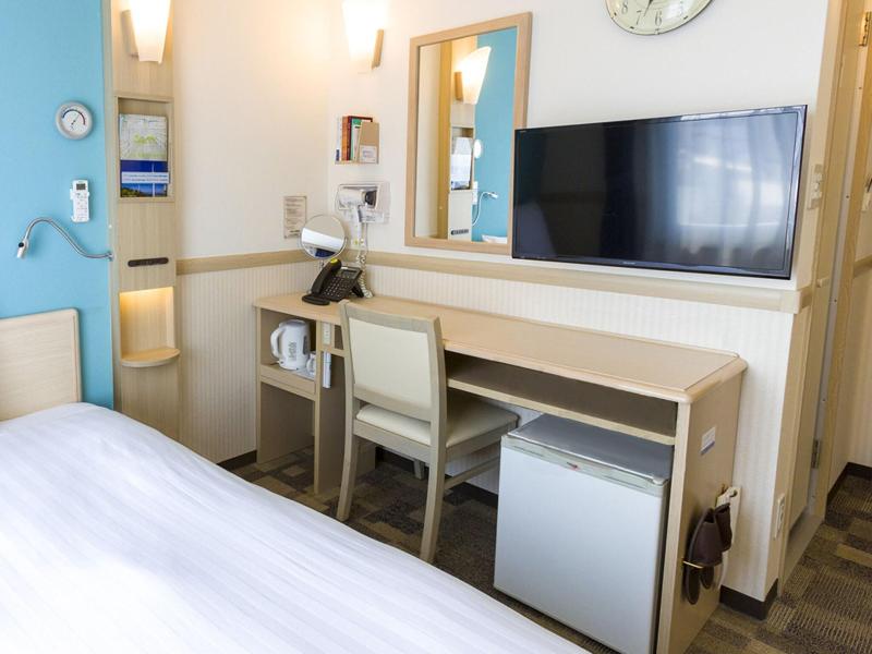 Toyoko Inn Tsubame-sanjo Ekimae image
