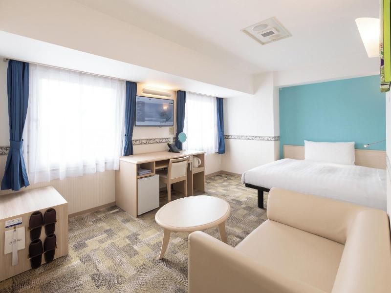 Toyoko Inn Tsubame-sanjo Ekimae image