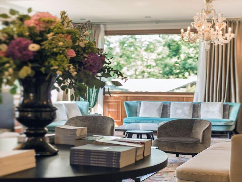 Relais Chateaux Da Vittorio image