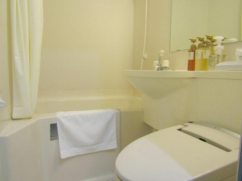 Business Hotel Isezaki Heisei Inn image