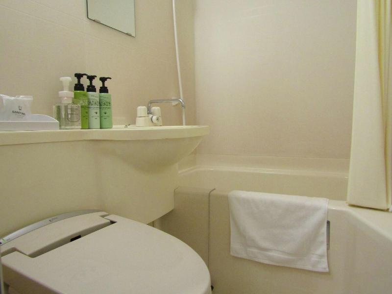 Business Hotel Isezaki Heisei Inn image