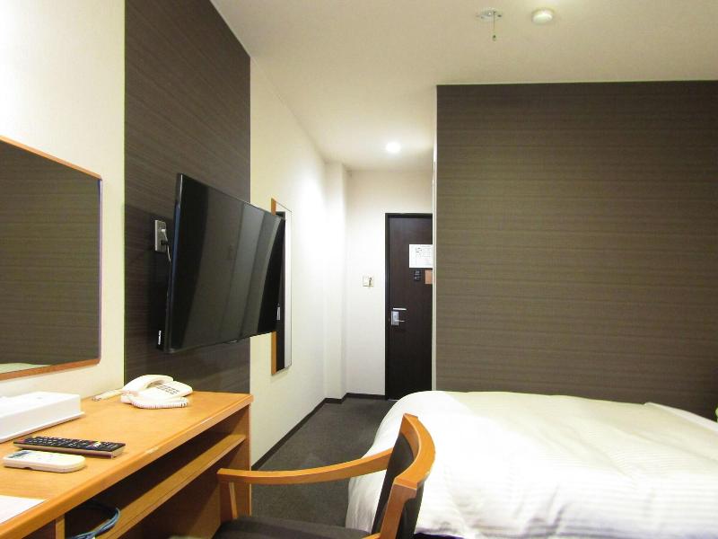 Business Hotel Isezaki Heisei Inn image