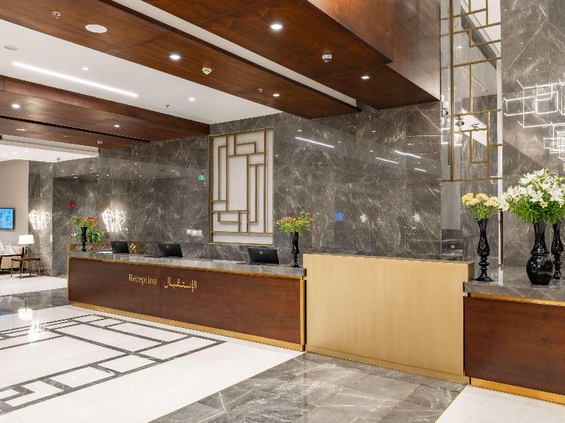 Wirgan Al Noor, Tapestry Collection by Hilton image