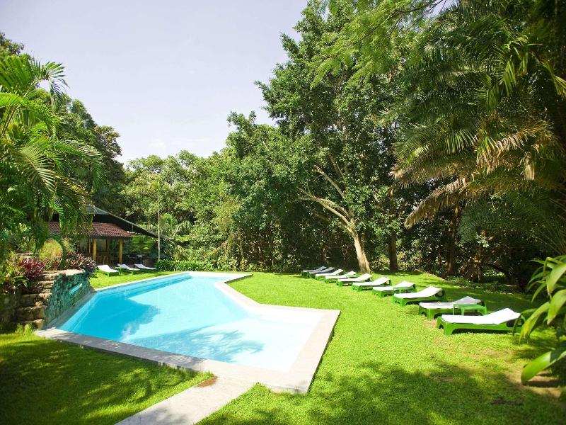 Dik Dik Hotel image