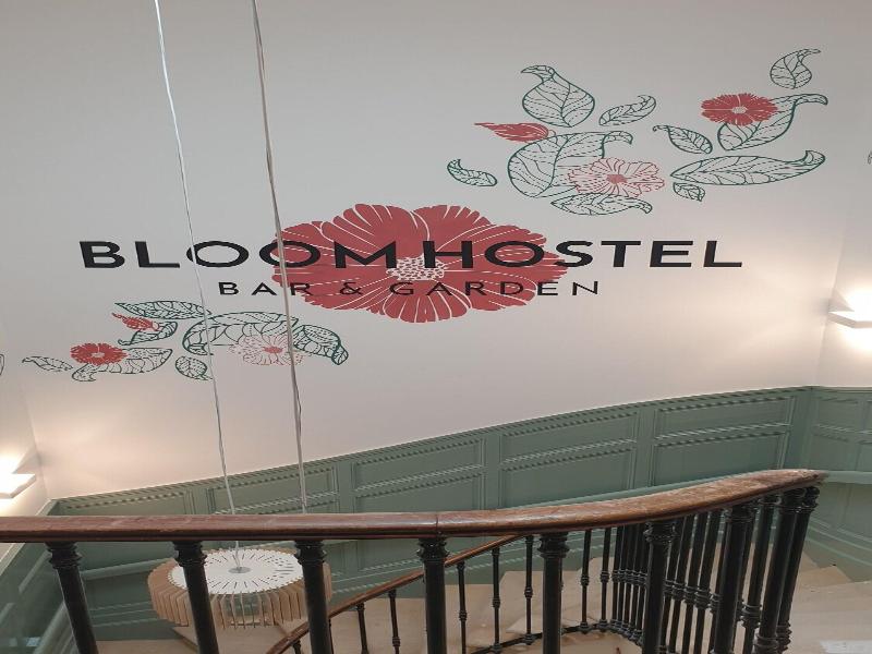 Bloom Hostel Bar Garden image