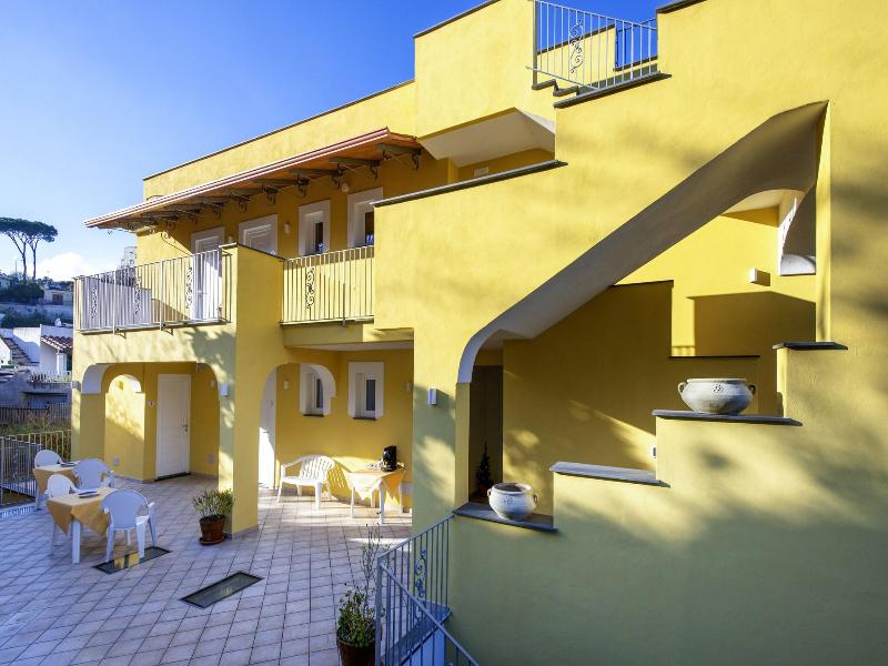 La Vigna Rooms Apartments image