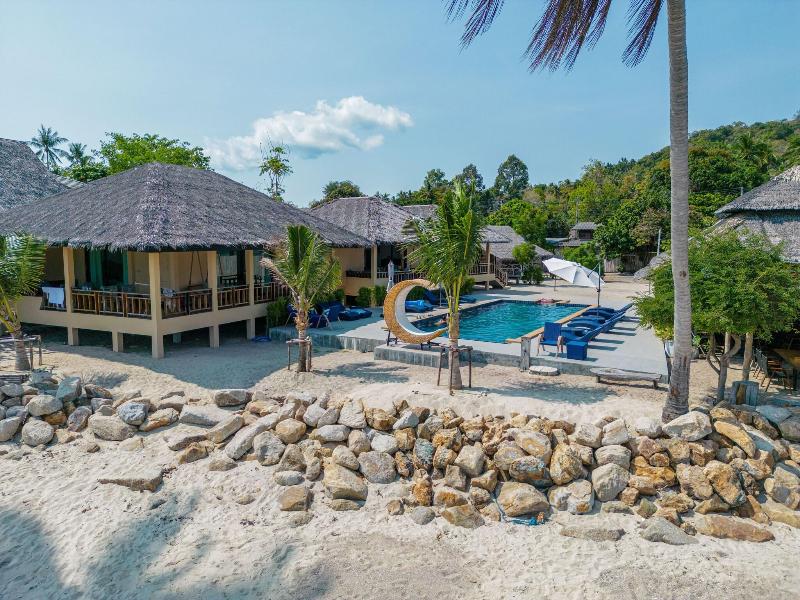 Absolute Beachfront Resort image