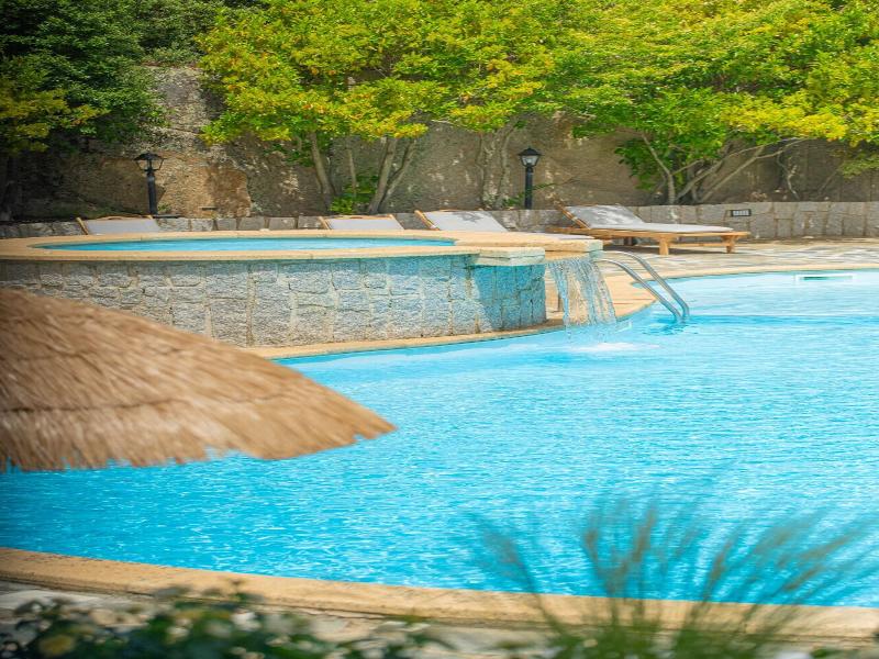 Paghe Eco Luxury Experience image