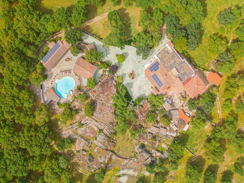 Paghe Eco Luxury Experience image