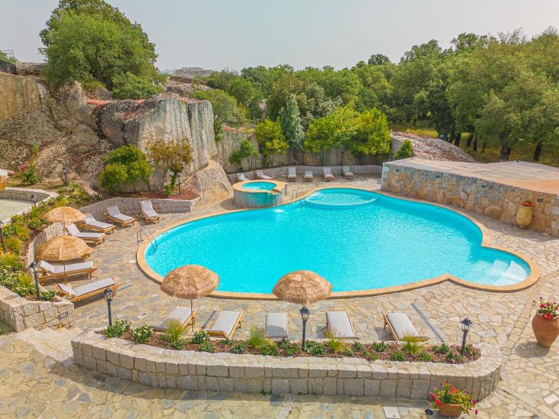 Paghe Eco Luxury Experience image