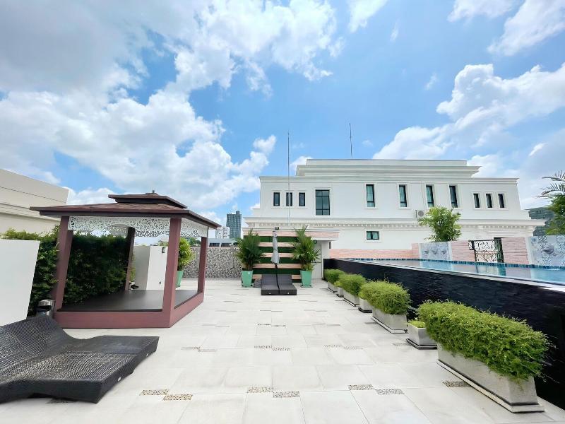 Syama Hana Executive Apartment Thonglor image
