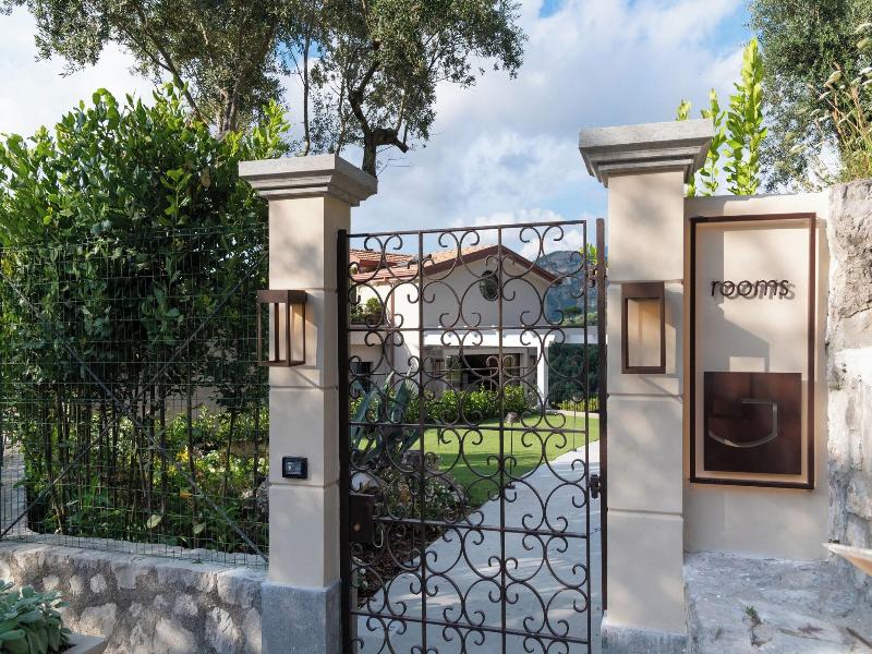 Gargiulo Resort image