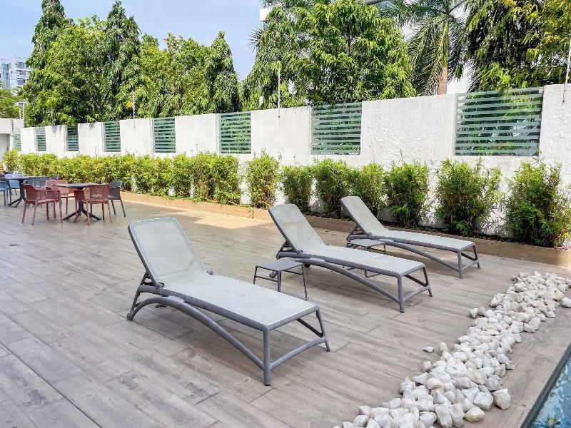 Accra Luxury Apartments At The Lul Water image