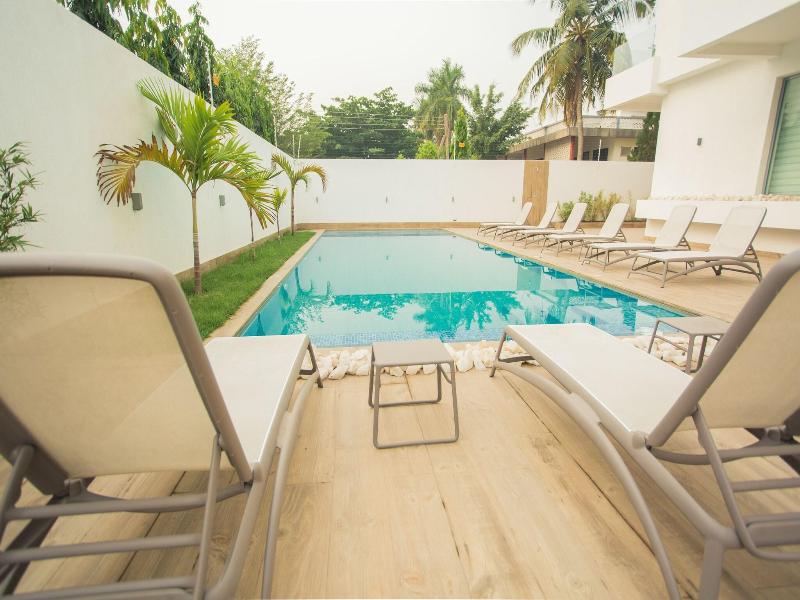 Accra Luxury Apartments At The Lul Water image