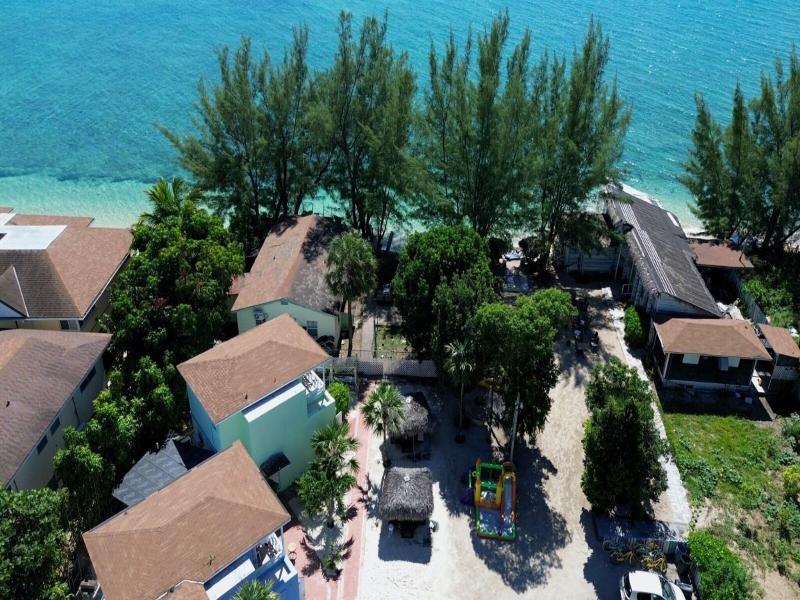 Coral Harbour Beach House And Villas image