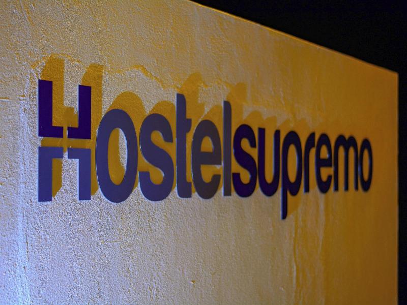 Hostel Supremo image