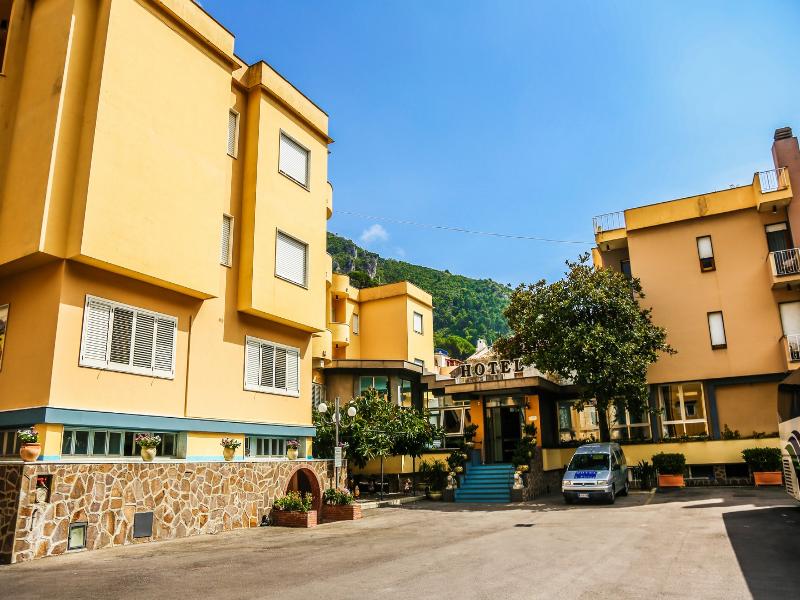 Hotel San Pietro image