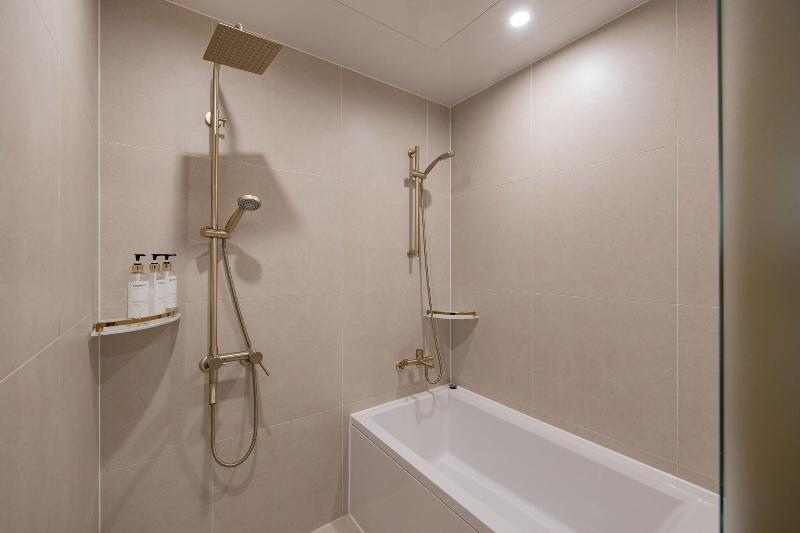 DongRae Denbasta Hotel image