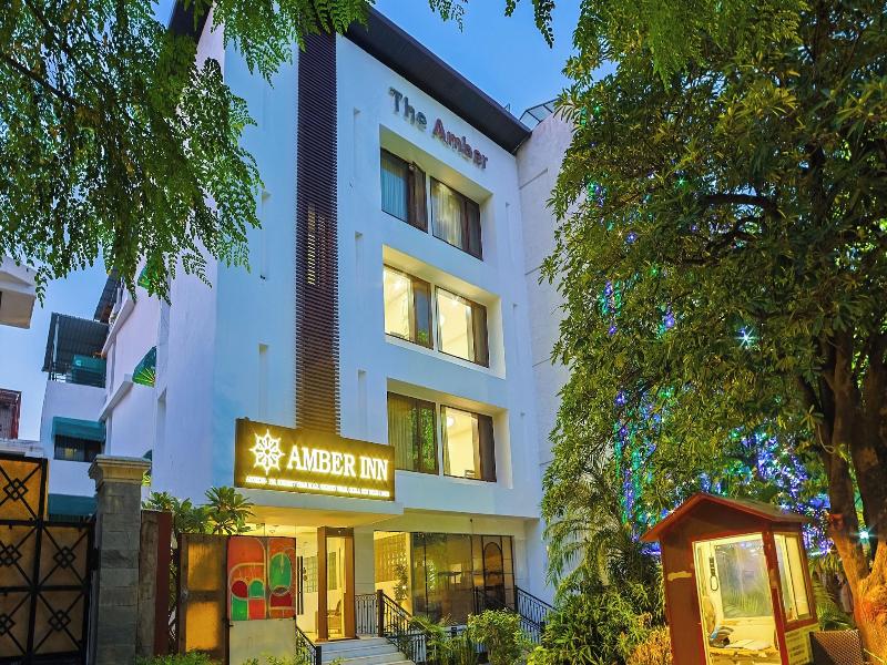 Amber Inn By Orion Hotels image