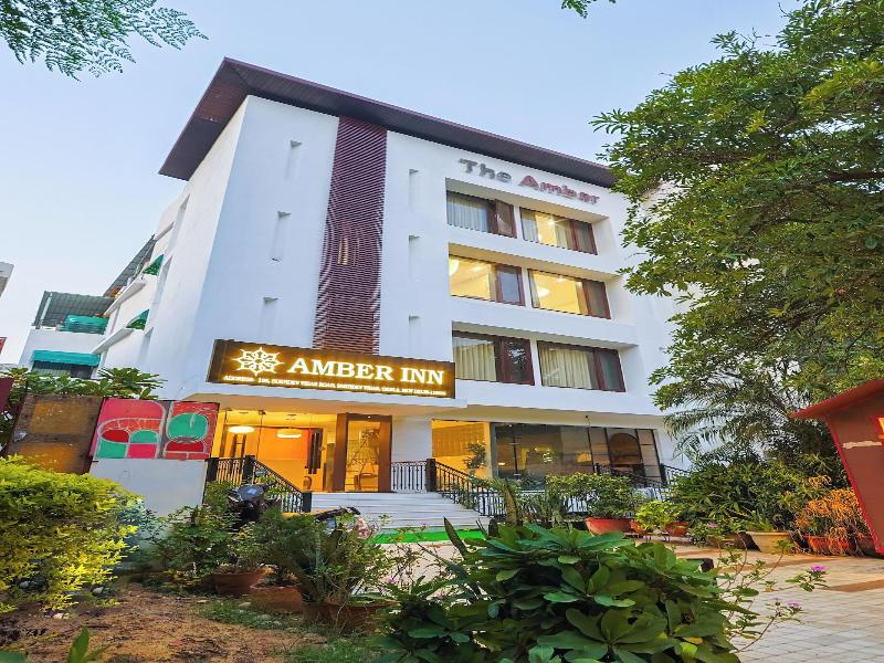 Amber Inn By Orion Hotels image