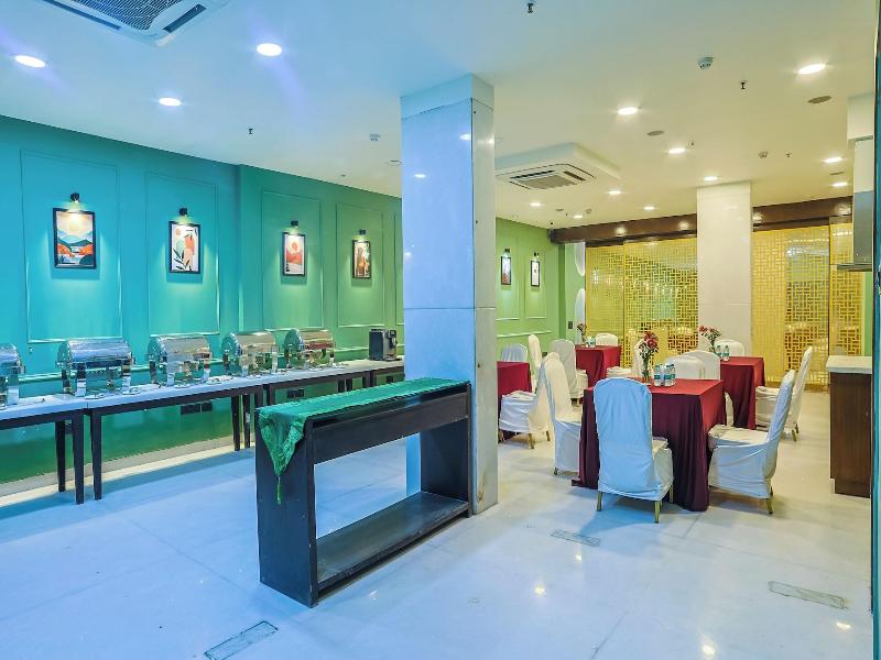 Amber Inn By Orion Hotels image