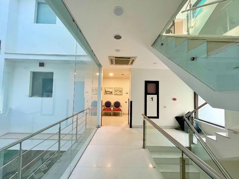 Amber Inn By Orion Hotels image