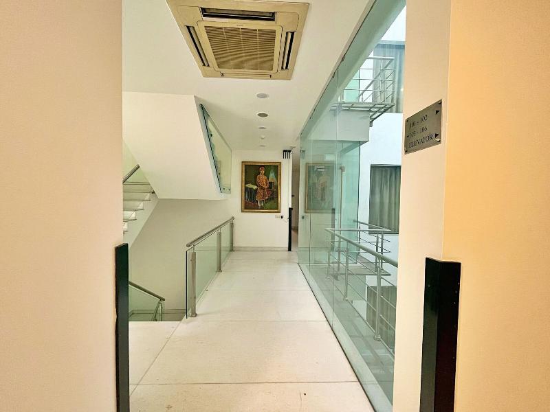 Amber Inn By Orion Hotels image