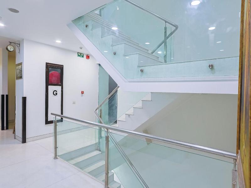 Amber Inn By Orion Hotels image