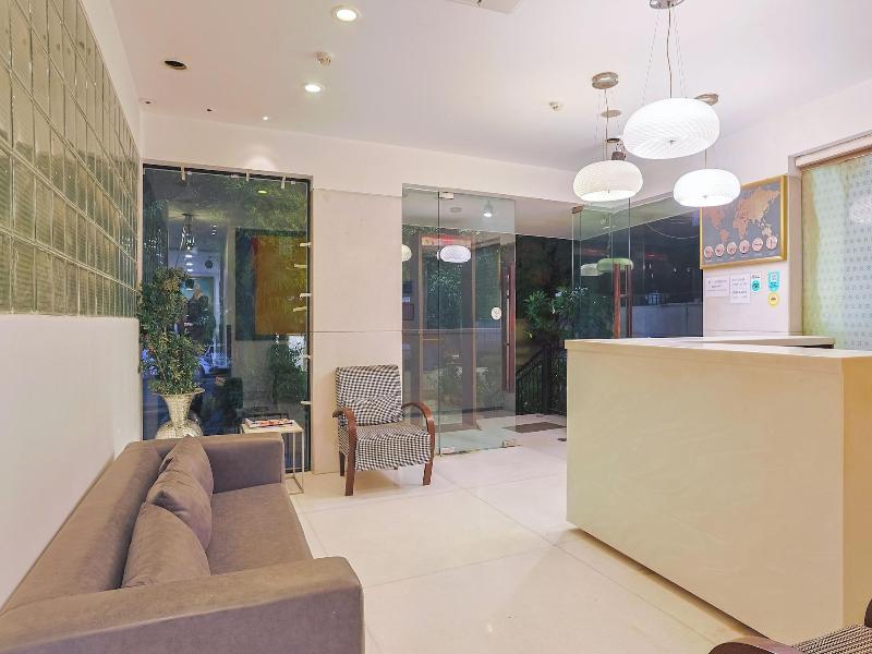 Amber Inn By Orion Hotels image
