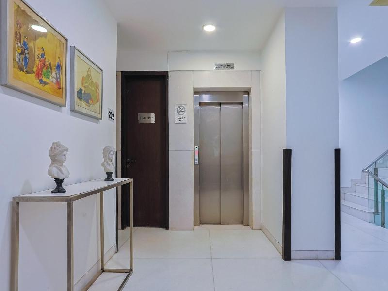 Amber Inn By Orion Hotels image