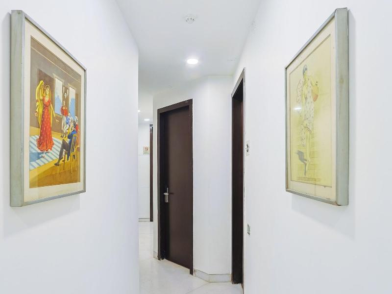 Amber Inn By Orion Hotels image