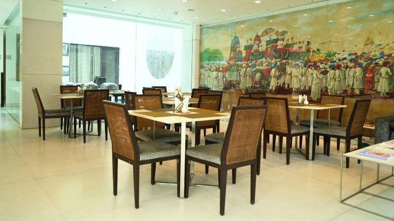 Amber Inn By Orion Hotels image