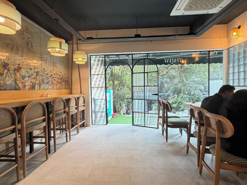 Amber Inn By Orion Hotels image