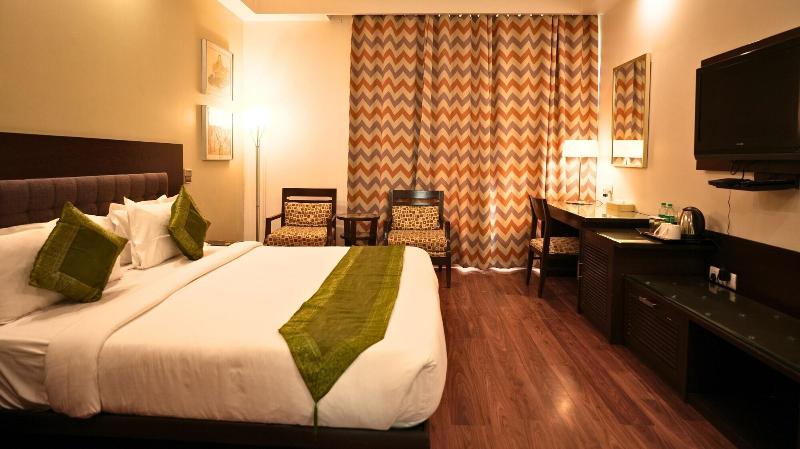 Amber Inn By Orion Hotels image