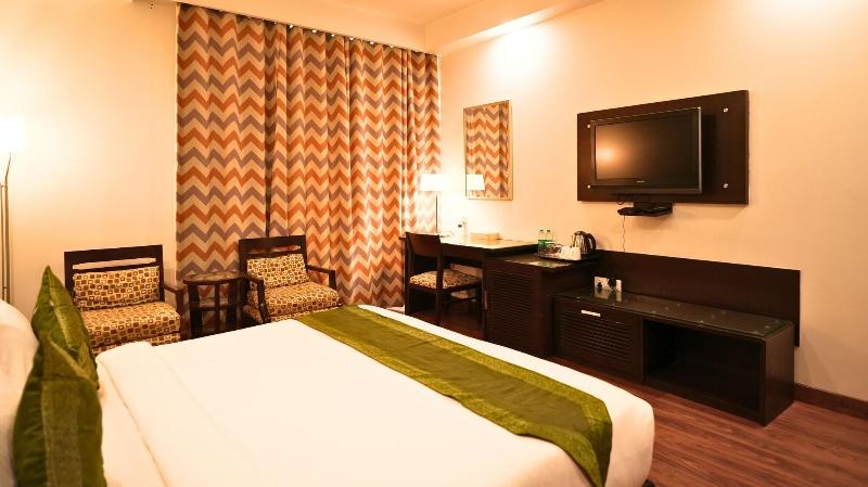 Amber Inn By Orion Hotels image