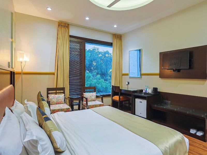 Amber Inn By Orion Hotels image