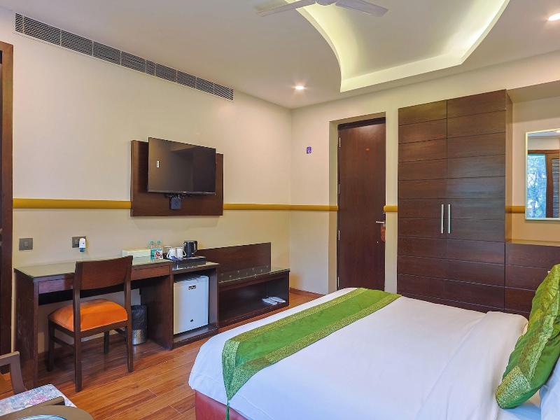 Amber Inn By Orion Hotels image