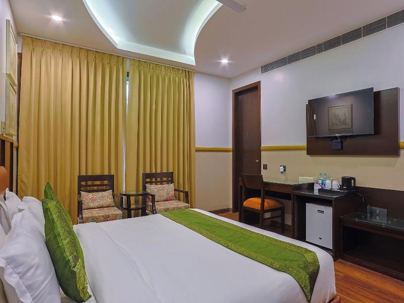 Amber Inn By Orion Hotels image