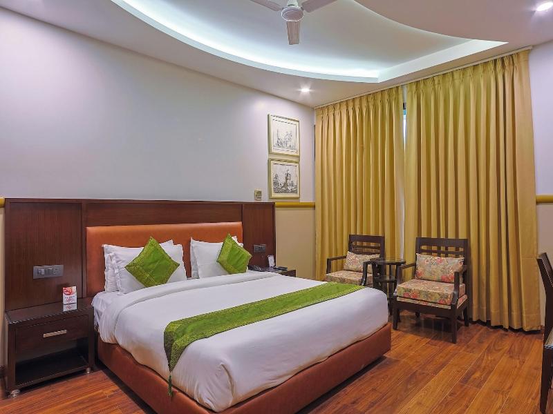 Amber Inn By Orion Hotels image