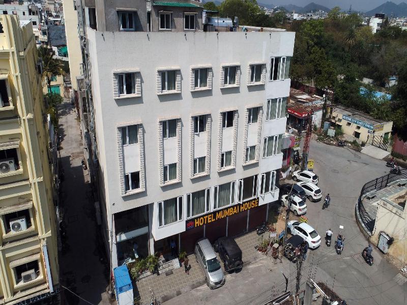 Hotel Mumbai House Express image