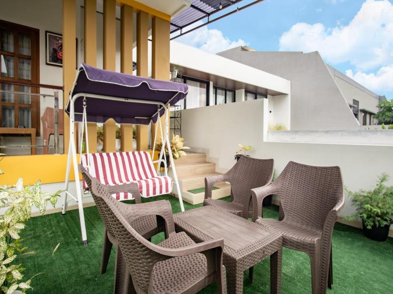 Bisma Balcony Homestay By Zuzu image