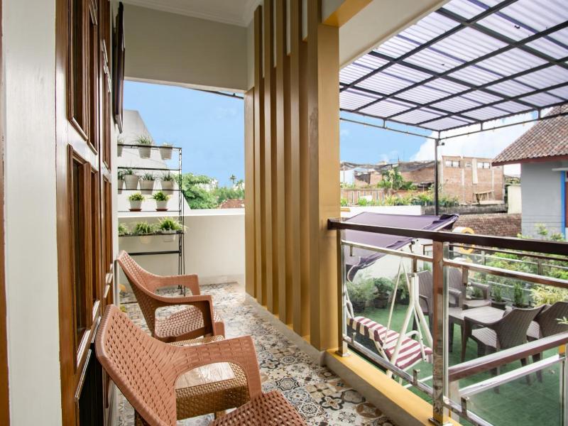 Bisma Balcony Homestay By Zuzu image