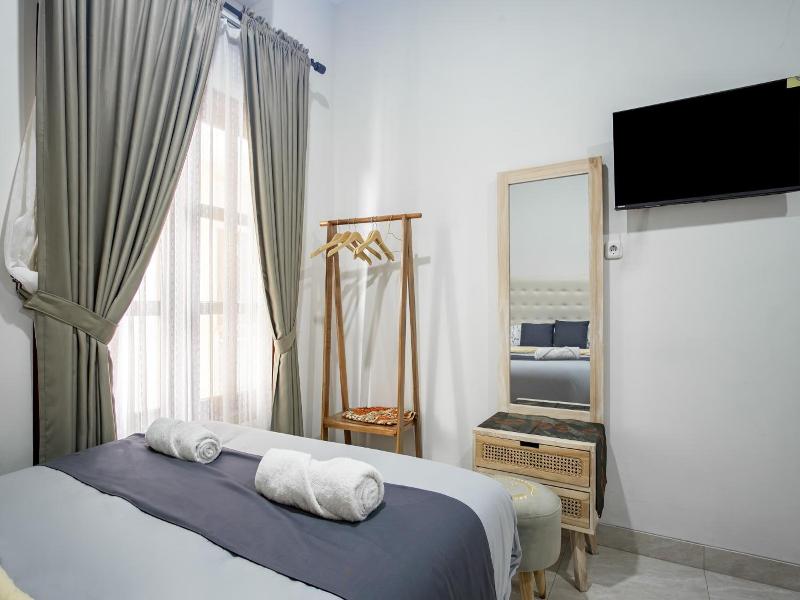 Bisma Balcony Homestay By Zuzu image