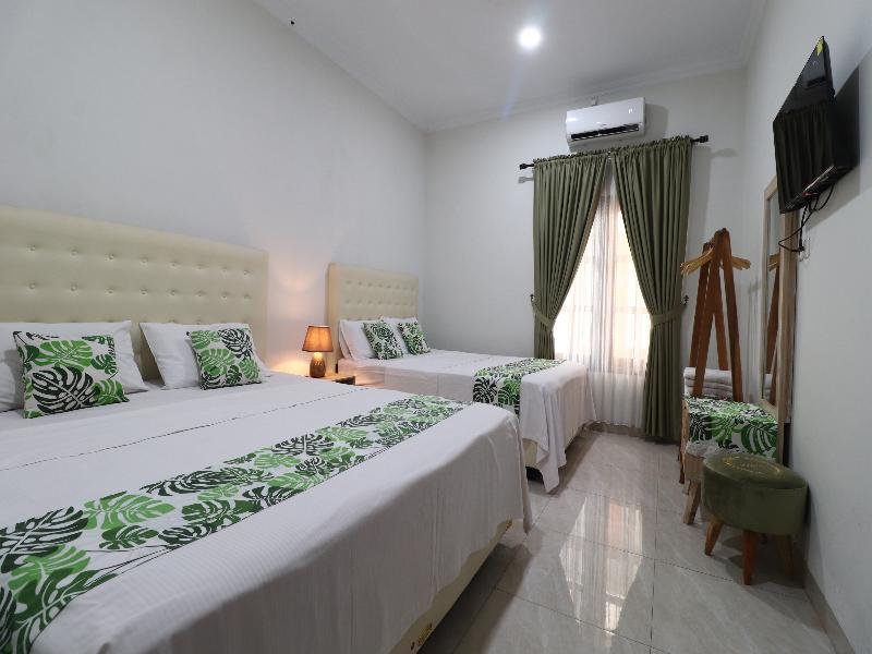 Bisma Balcony Homestay By Zuzu image