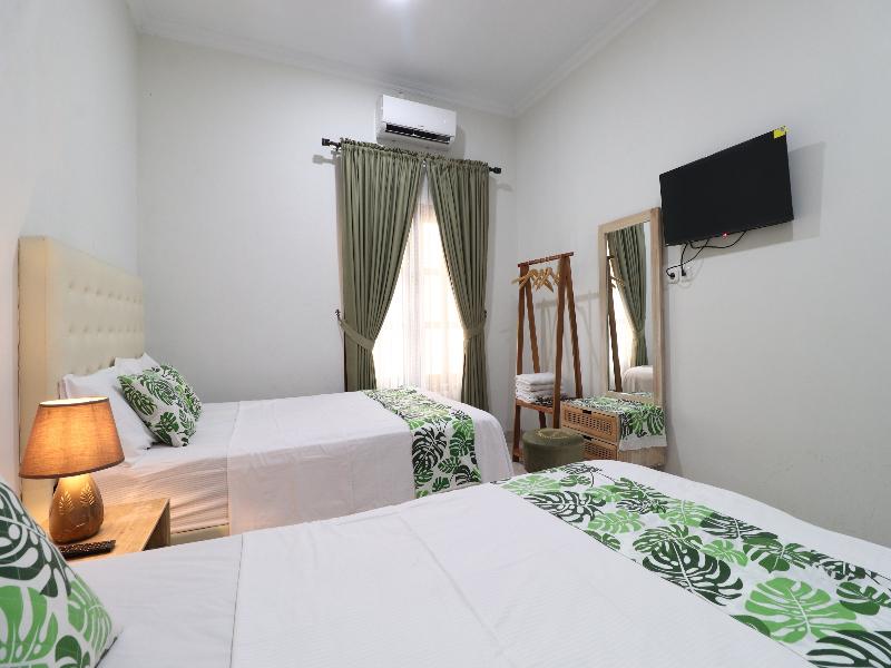 Bisma Balcony Homestay By Zuzu image