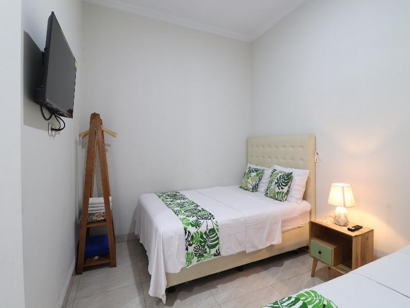 Bisma Balcony Homestay By Zuzu image